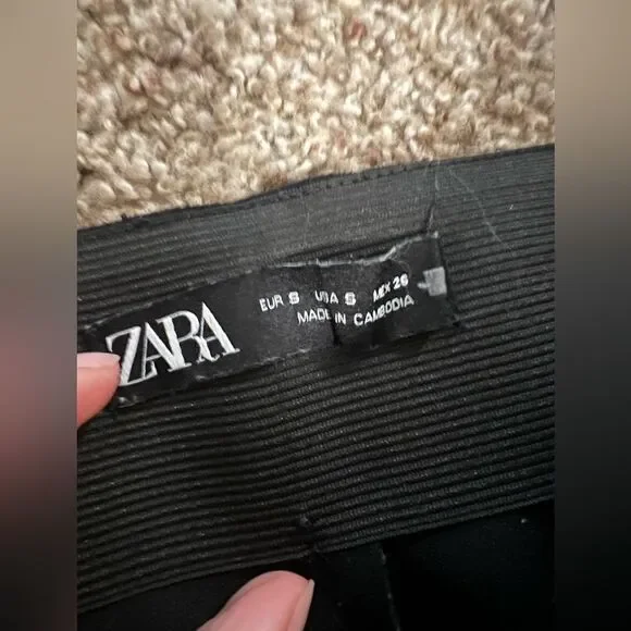 Zara leggings with ankle zipper - Picture 3 of 8